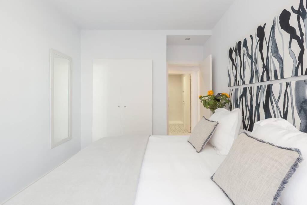 New Gorgeous Central Apartment - Beachfront - 3 Bd 圣塞瓦斯蒂安 外观 照片